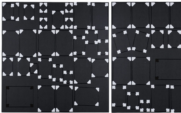 © Atelier Serena Amrein. B&Co No. 02 und Nr. 10, 1997, 54 × 57 × 2 cm, Pappe, Buchbinderleinwand, 29.11.2025 — 01.03.2026, Edition & Galerie Hoffmann, Friedberg (D) »Einblicke — Positionen der konkreten und konstruktiven kunst II« © Foto Serena Amrein (D)